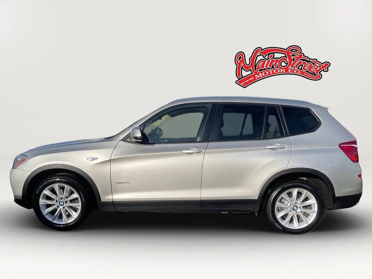 Used 2016 BMW X3 xDrive28i AWD/4WD image 4