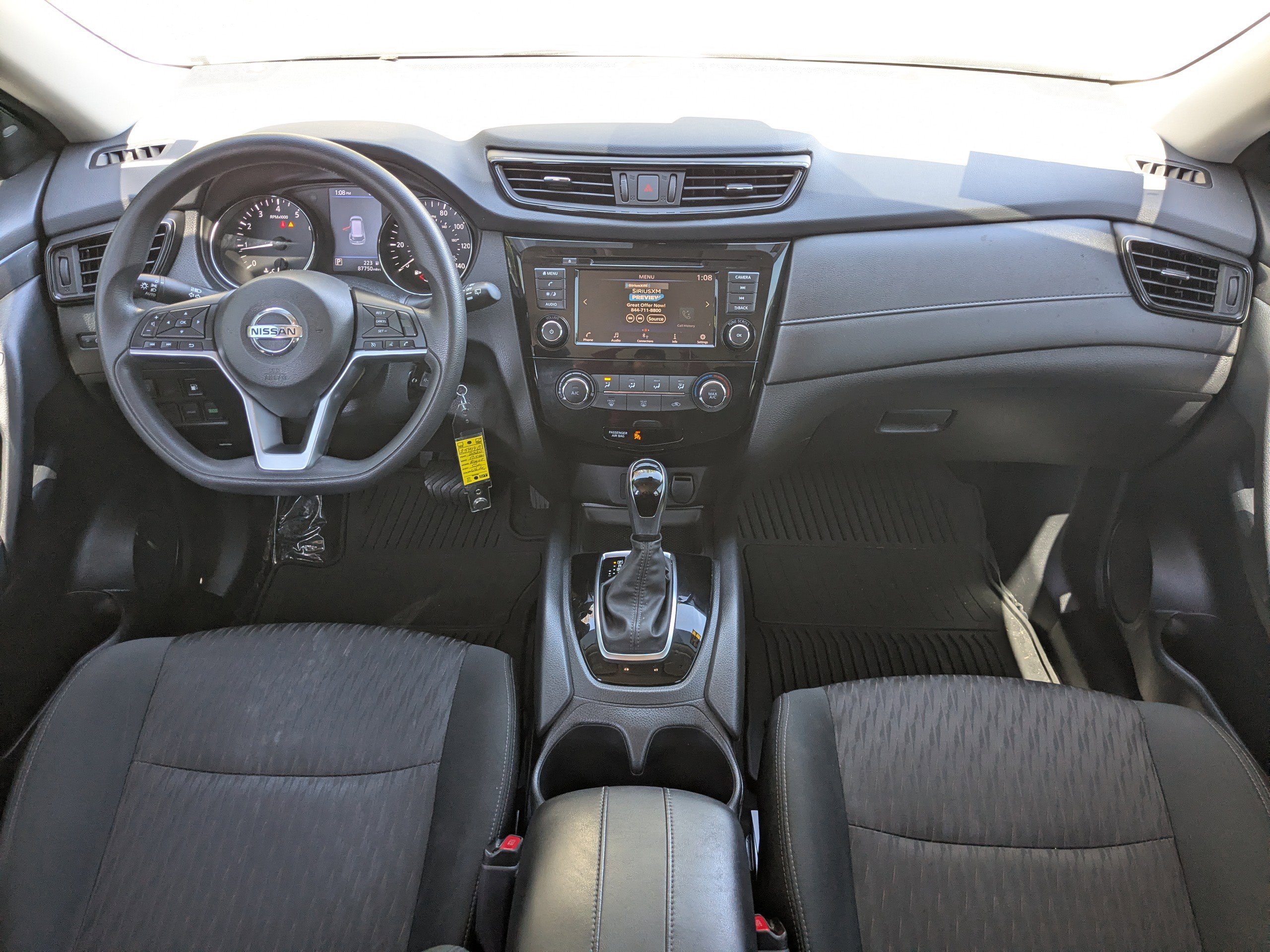 Used 2020 Nissan Rogue S image 14