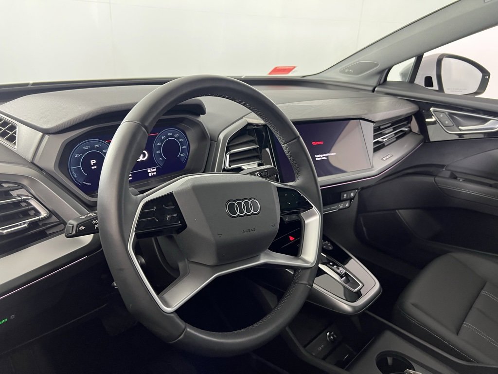Used 2024 Audi Q4 e-tron Premium Plus w/ Premium Plus image 28