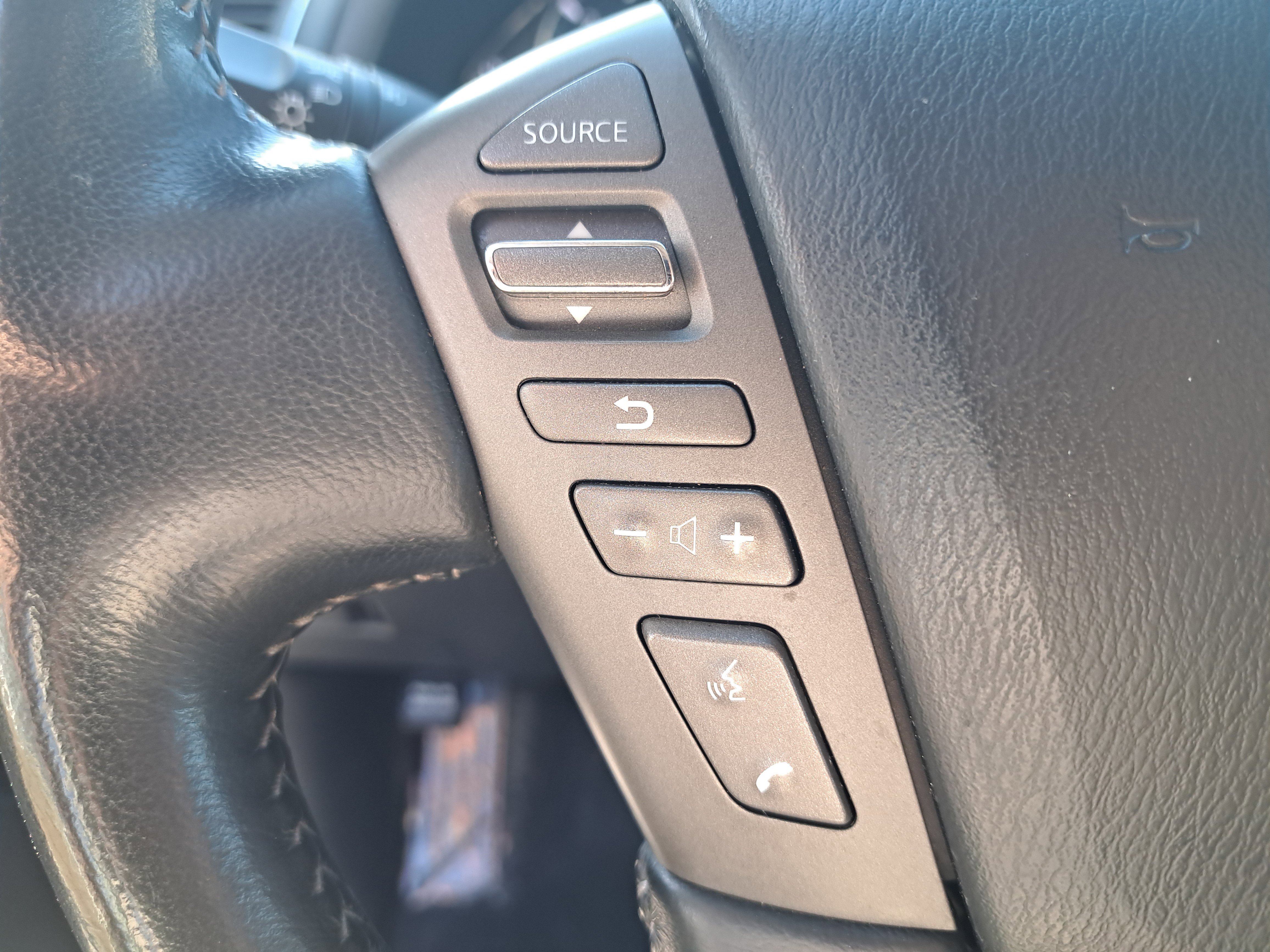 Used 2018 Nissan Armada SL w/ Moonroof Package RWD image 23