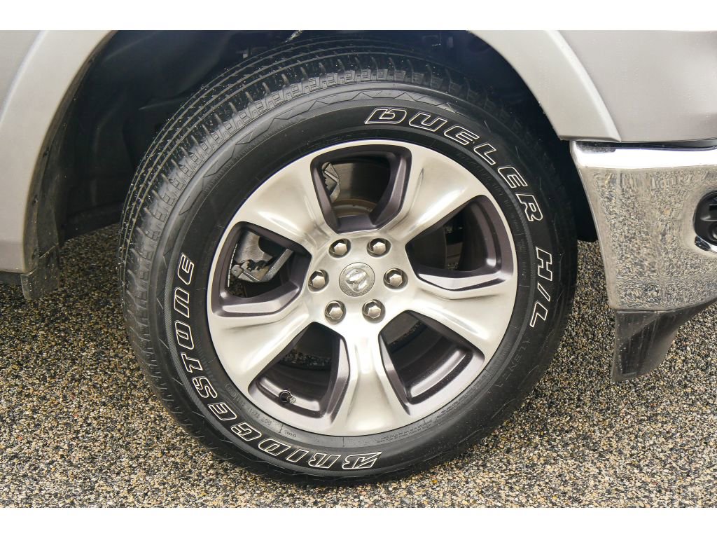 Used 2021 RAM 1500 Laramie AWD/4WD image 31