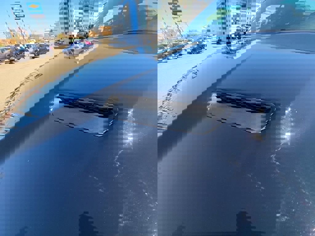 Used 2022 Dodge Challenger SXT w/ Driver Convenience Group image 39