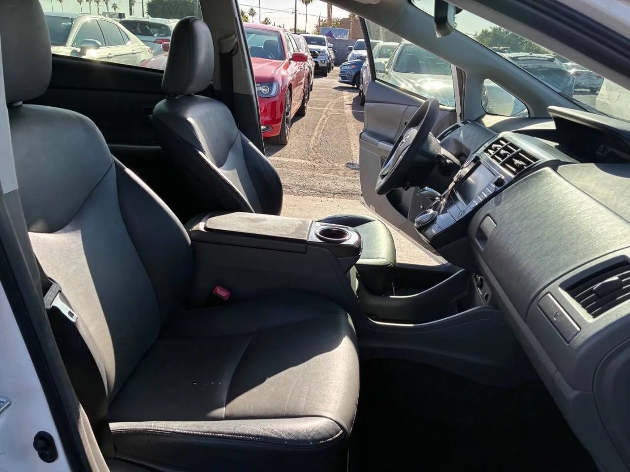 Used 2012 Toyota Prius V Five FWD image 27