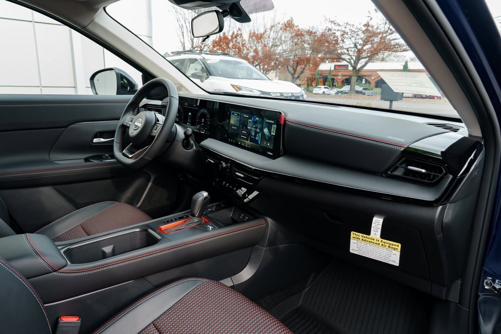 New 2026 Nissan Kicks SR w/ SR Premium Package image 28