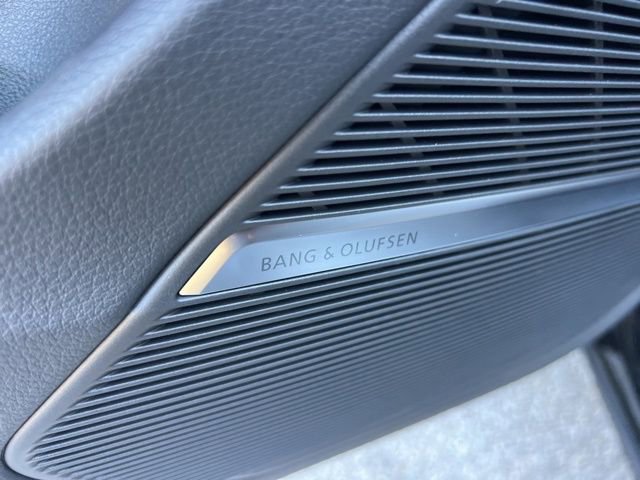 New 2026 Audi Q8 Premium Plus image 24