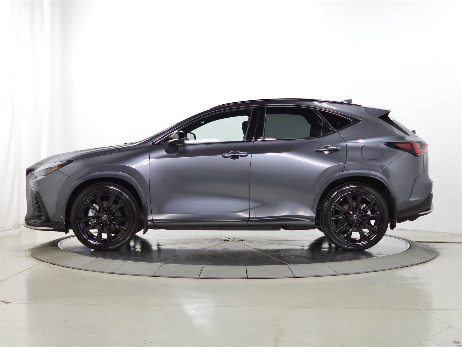 Certified 2025 Lexus NX 450h+ F Sport w/ Accessory Package (2T) AWD/4WD image 4