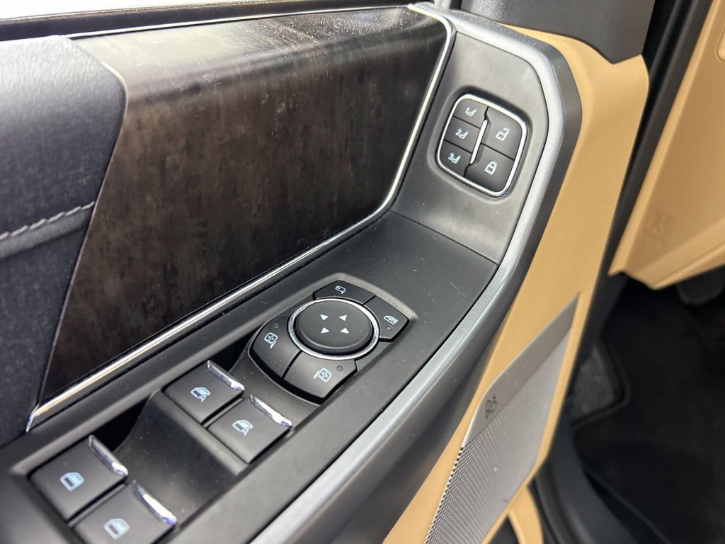 Used 2022 Ford F150 Lariat w/ Equipment Group 501A Mid AWD/4WD image 9