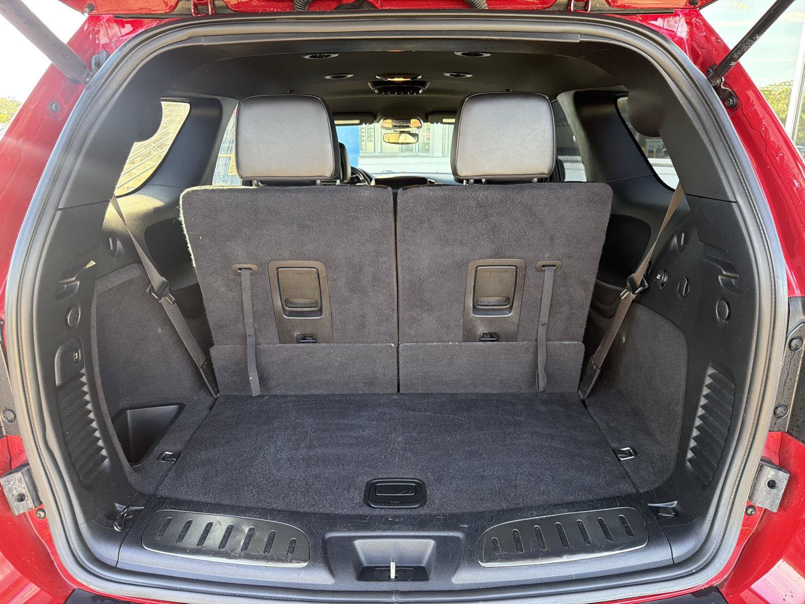 Used 2020 Dodge Durango R/T w/ Blacktop Package AWD/4WD image 43
