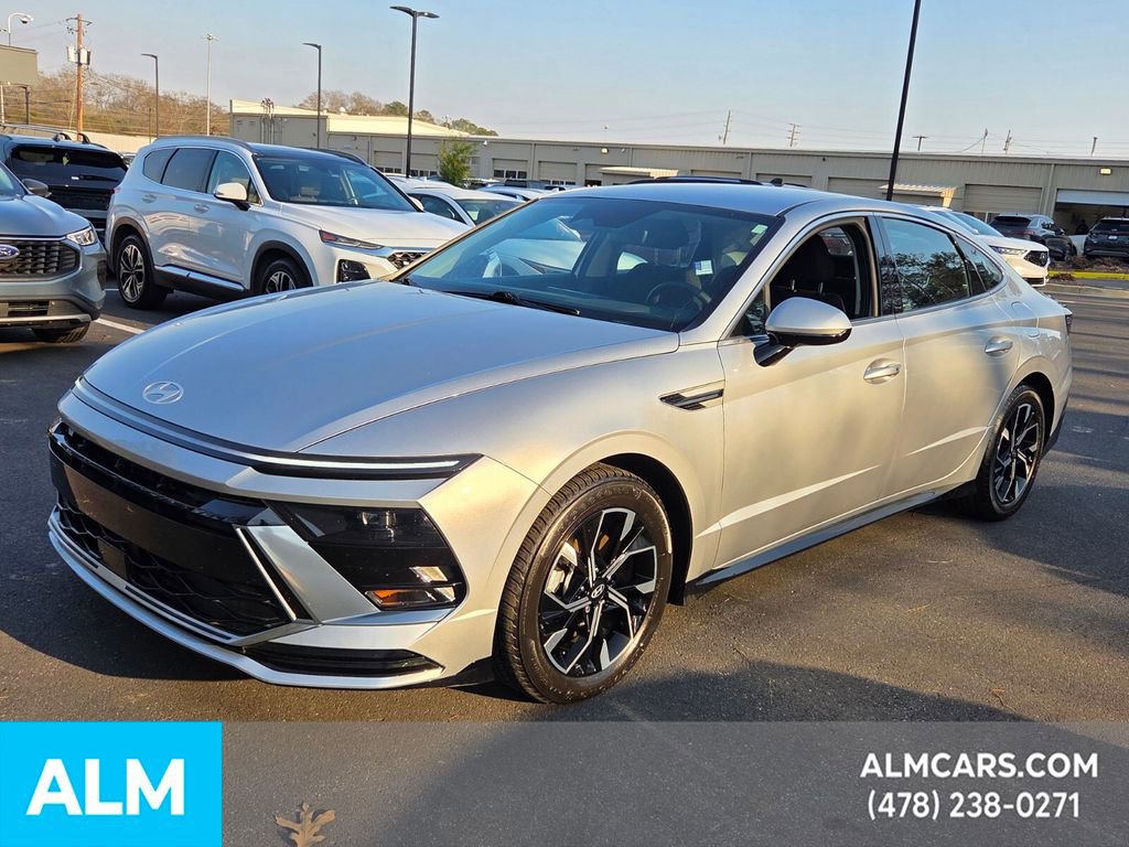 Used 2024 Hyundai Sonata SEL image 1