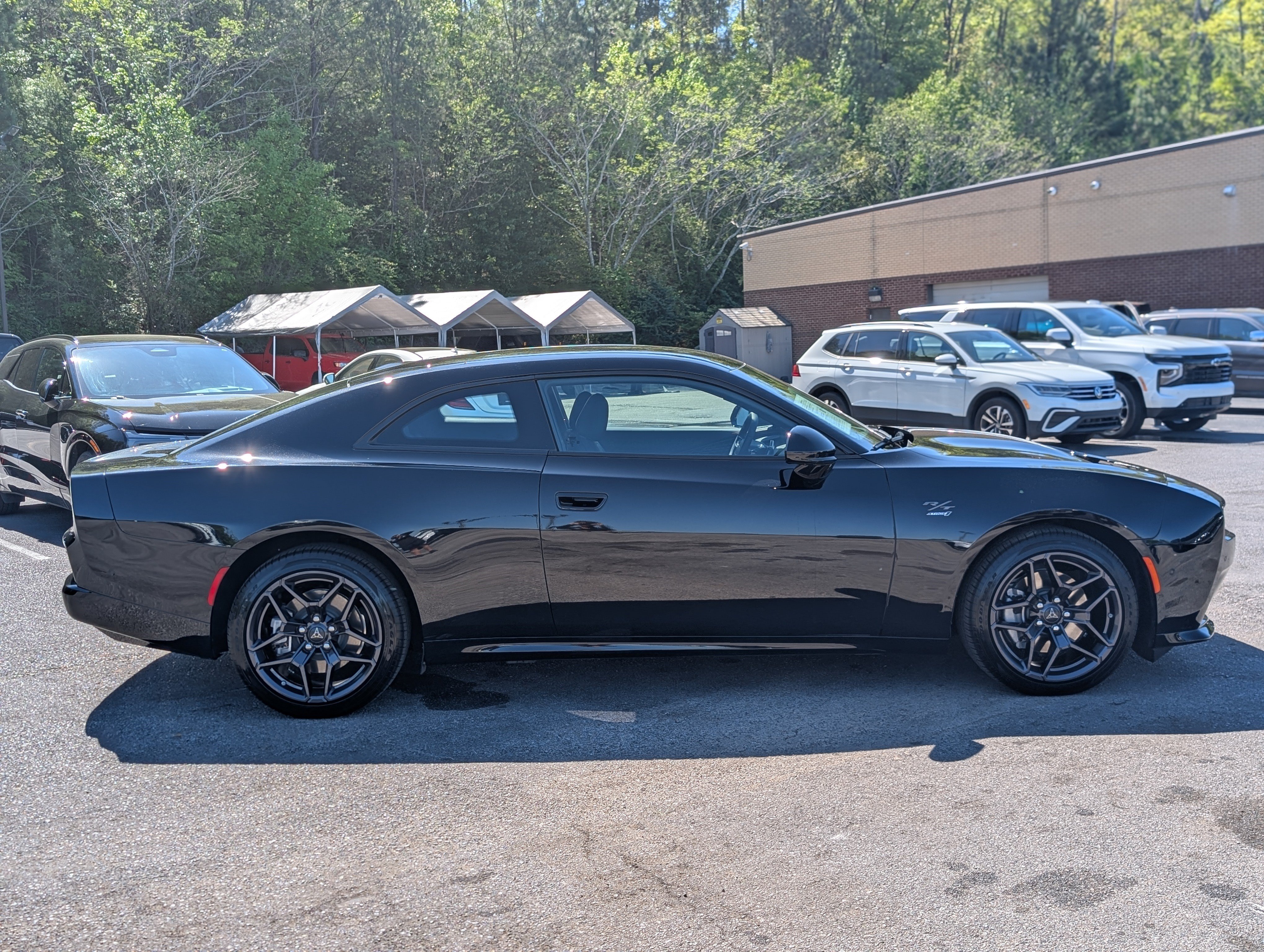 Used 2024 Dodge Charger Daytona R/T w/ Plus Group AWD/4WD image 10