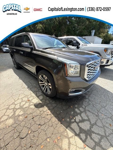 Used 2019 GMC Yukon XL Denali w/ Denali Ultimate Package AWD/4WD image 1