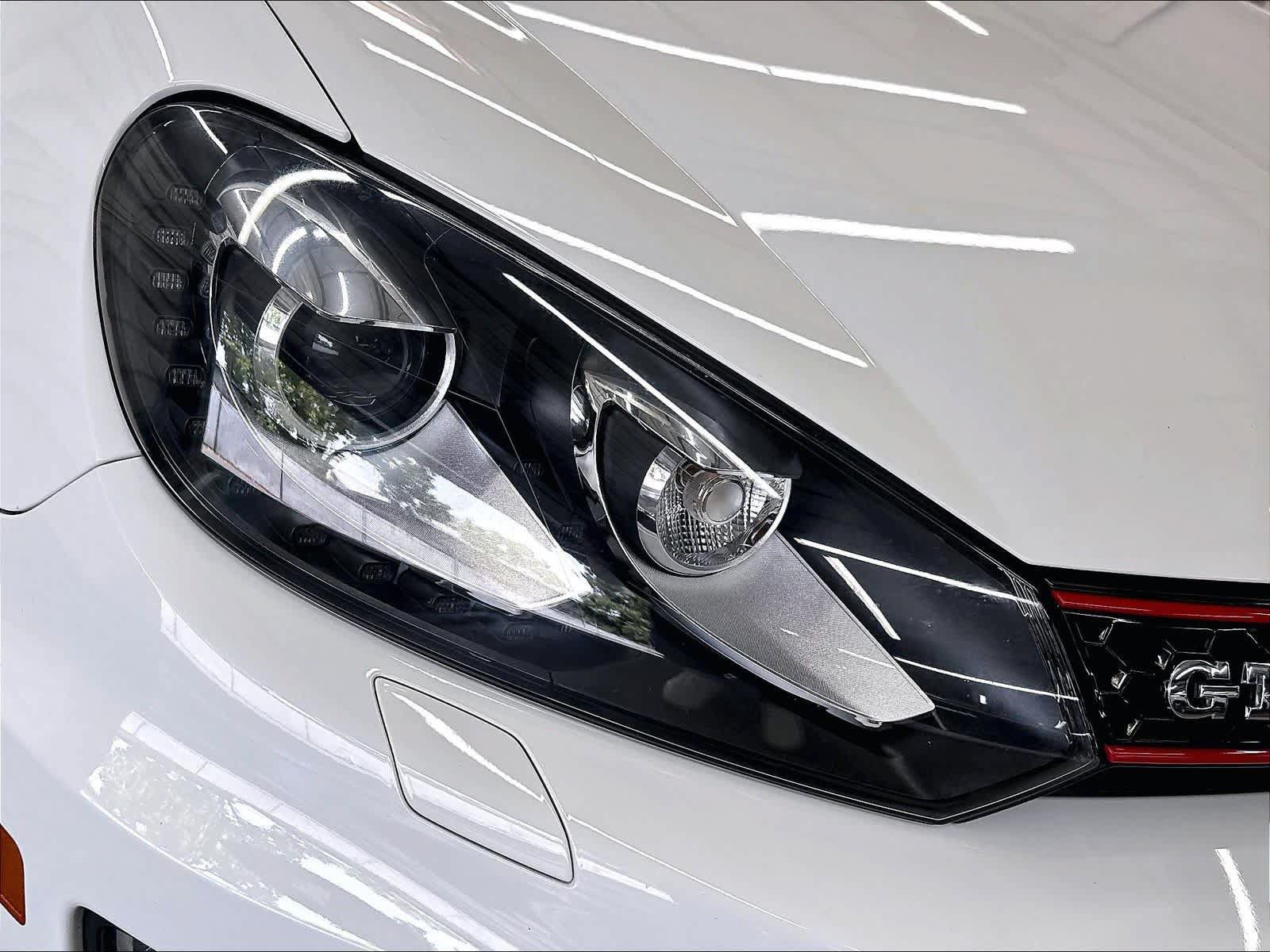 Used 2012 Volkswagen GTI 4-Door FWD image 34