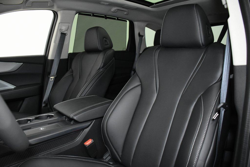 Used 2025 Acura MDX w/ Technology Package image 10