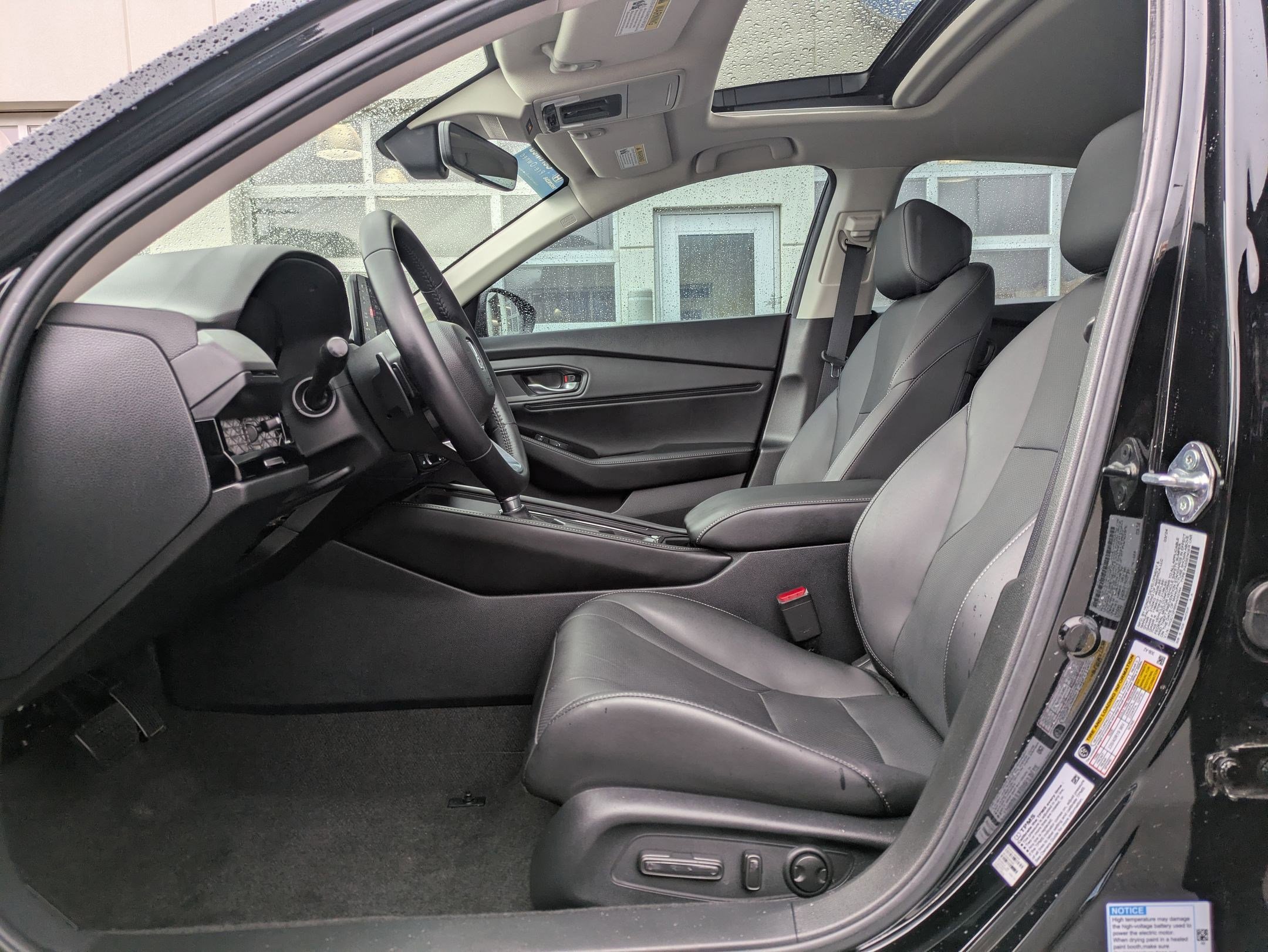 Used 2024 Honda Accord Touring image 17