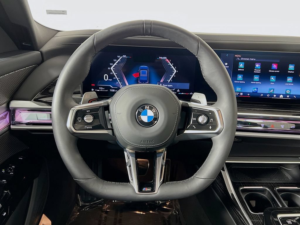 Used 2025 BMW 740i xDrive AWD/4WD image 11