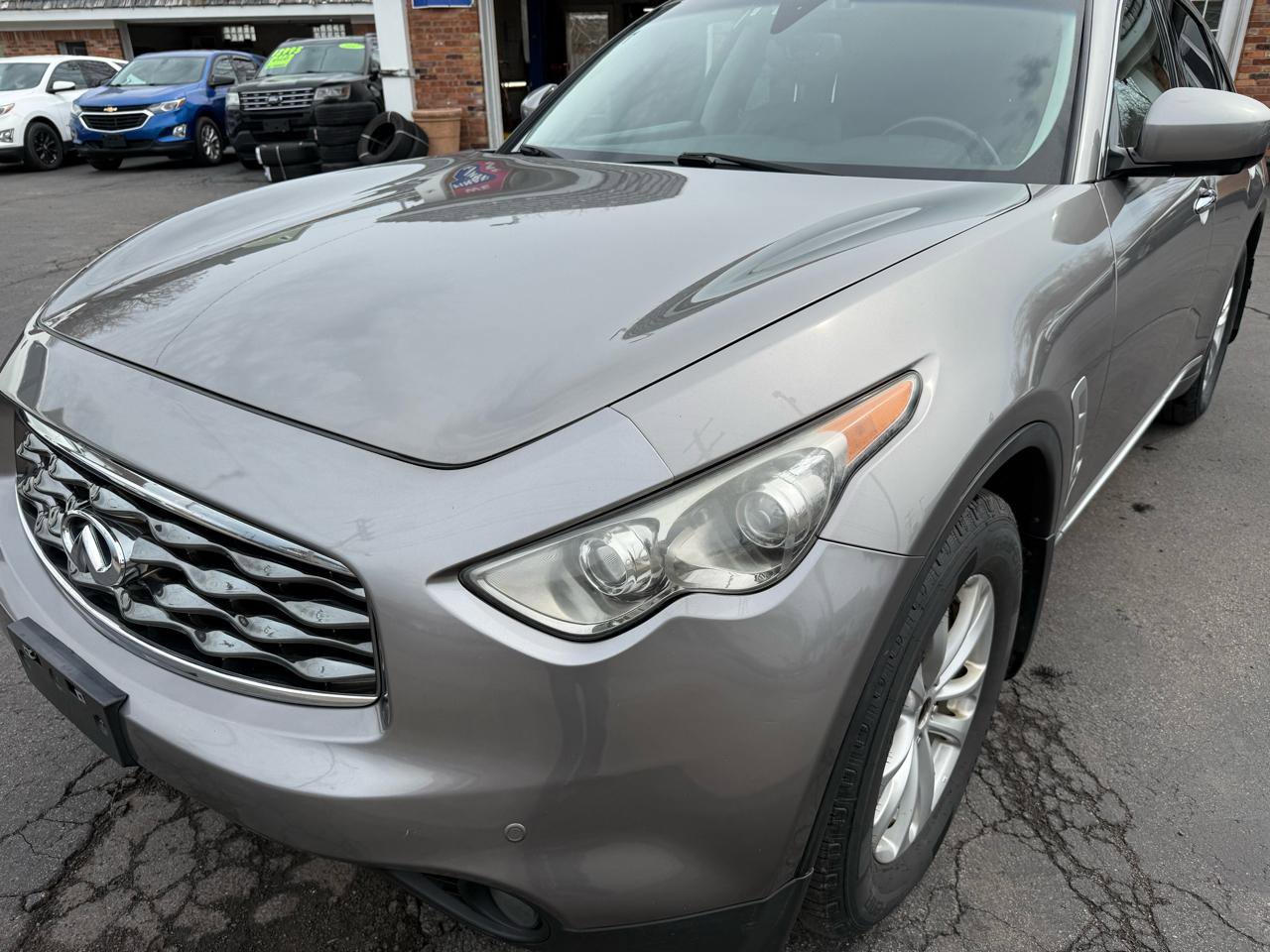 Used 2009 INFINITI FX35 AWD w/ Technology Pkg image 9