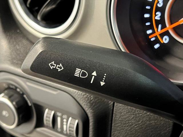 Certified 2022 Jeep Wrangler Unlimited Sahara w/ Cold Weather Group image 35