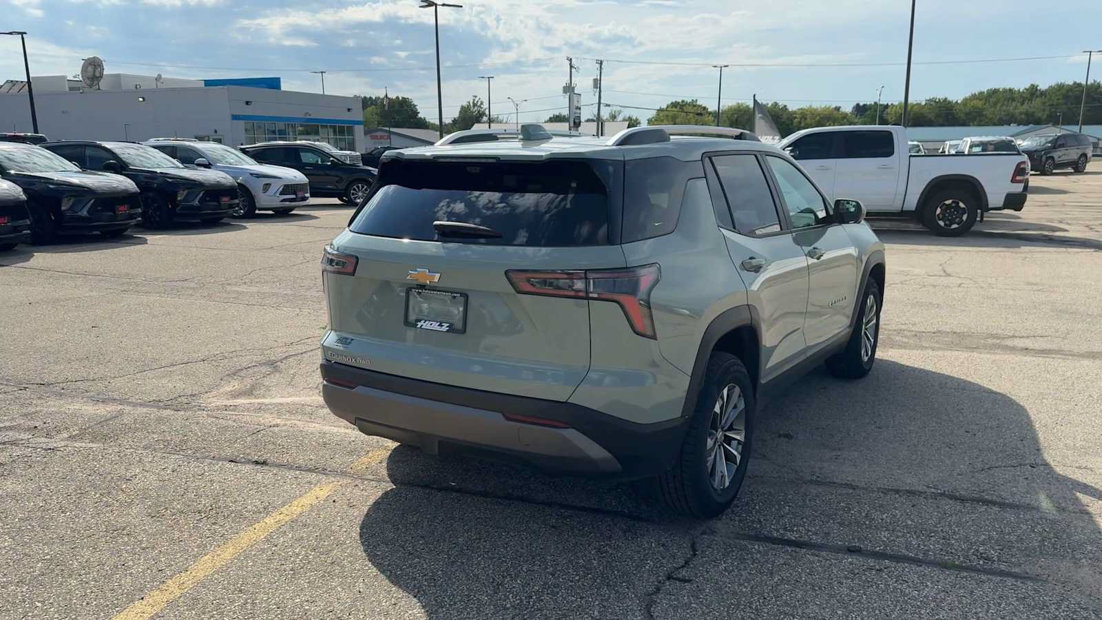 Certified 2025 Chevrolet Equinox LT w/ Convenience Package II AWD/4WD image 8