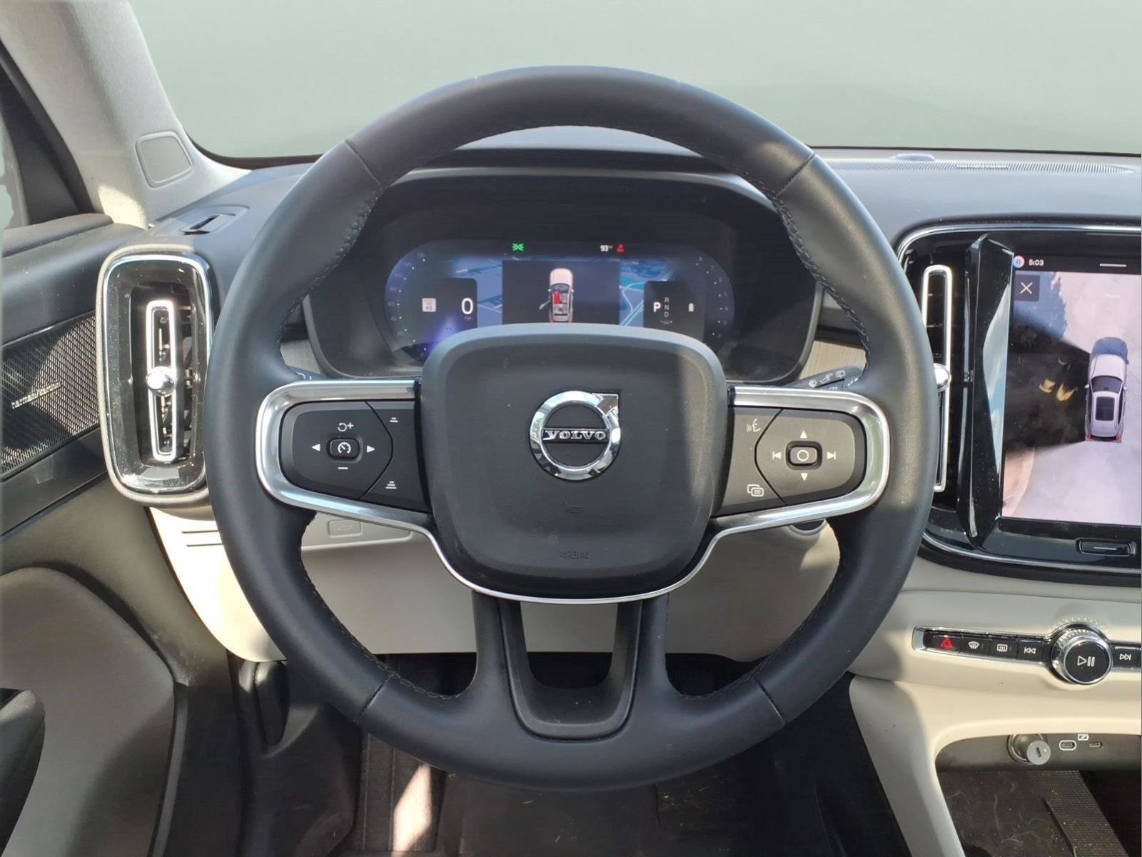 Certified 2026 Volvo XC40 B5 Ultra w/ Protection Package Premier AWD/4WD image 8