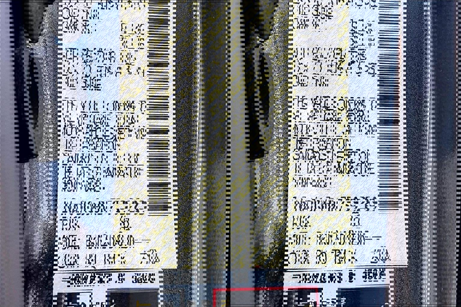 Used 2013 Nissan Frontier SV w/ SV Value Truck Pkg image 21