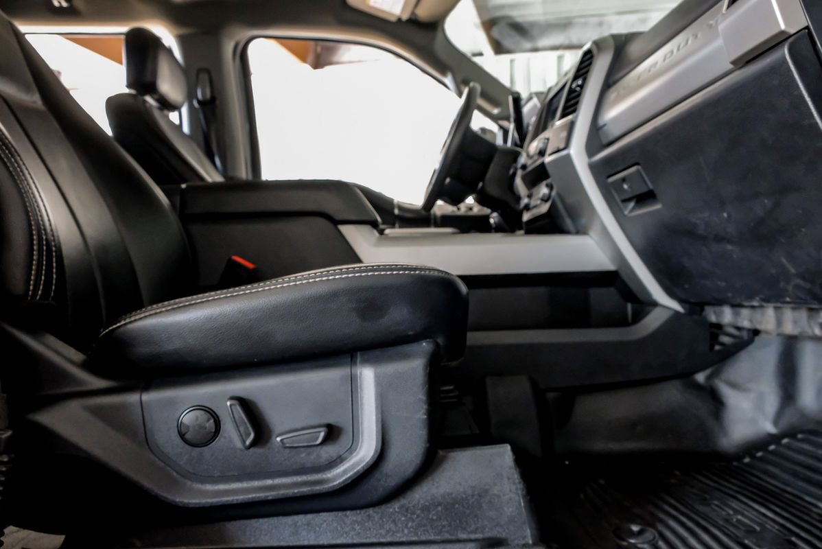 Used 2021 Ford F250 Lariat w/ Tremor Off-Road Package image 32