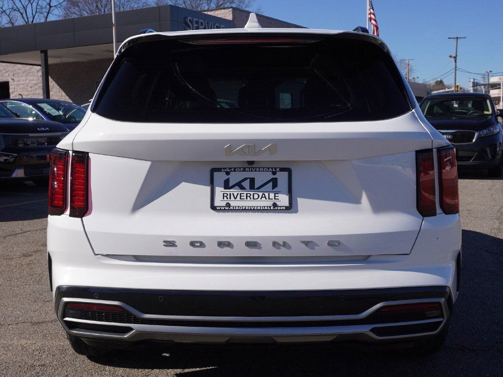 Used 2022 Kia Sorento S w/ Panoramic Sunroof Package image 15