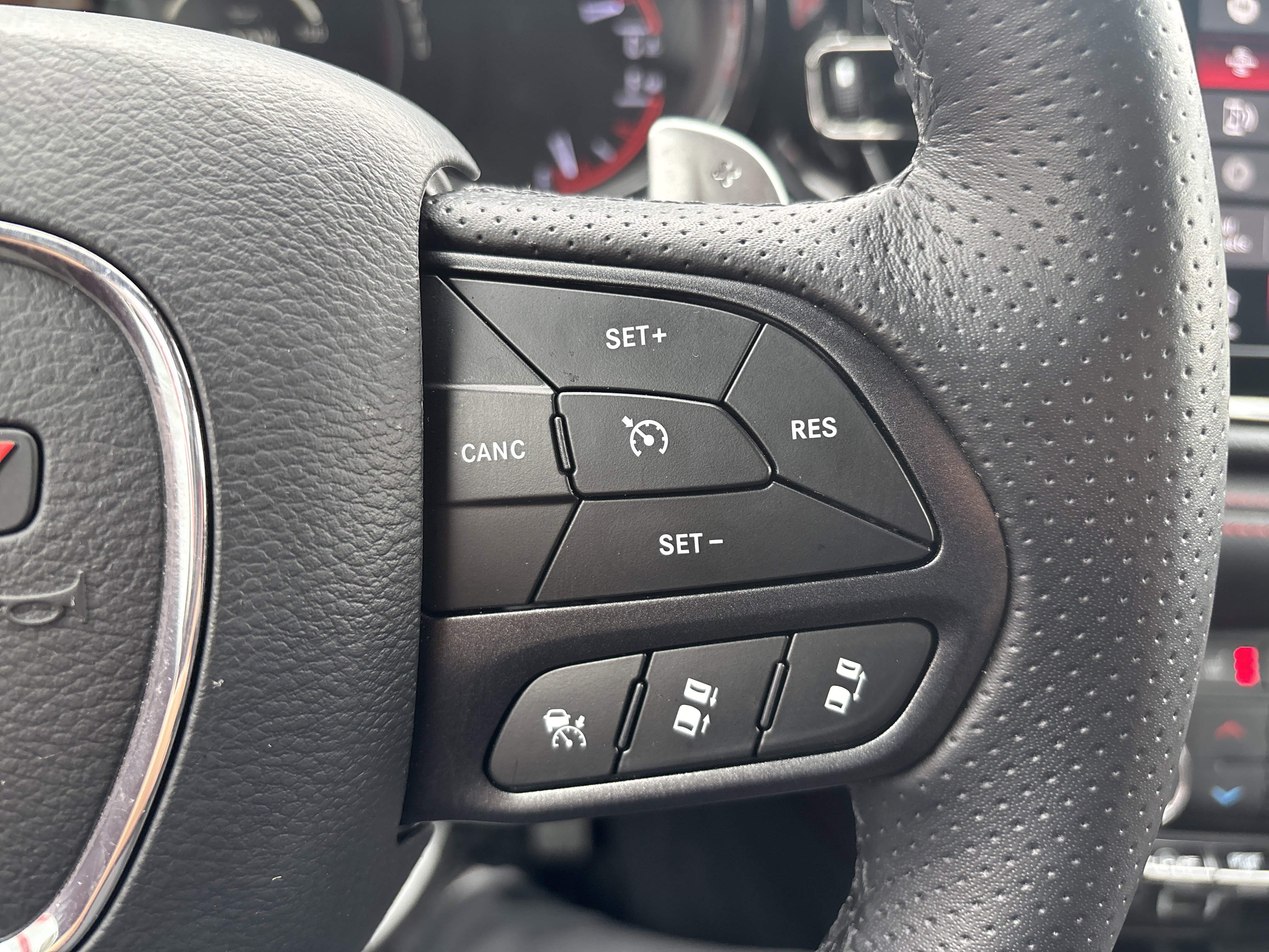 Used 2025 Dodge Durango GT image 21