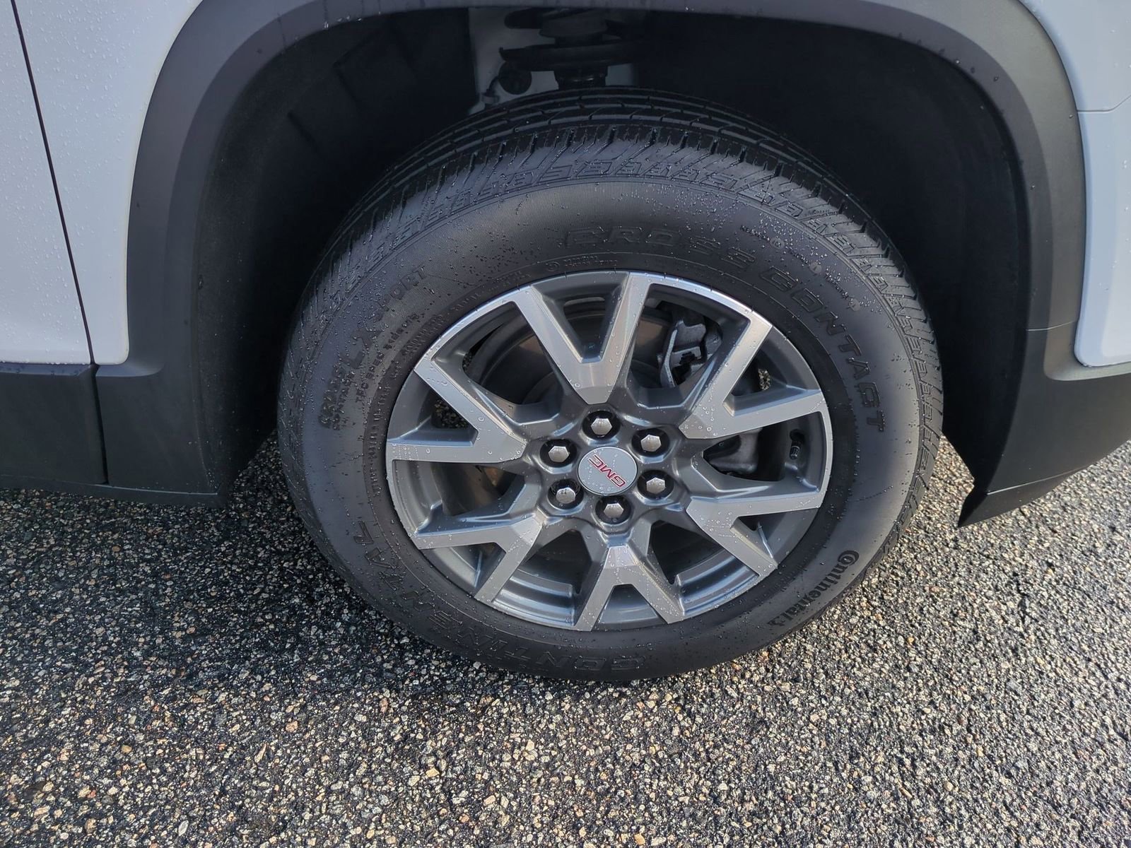 Certified 2023 GMC Acadia SLE w/ Driver Convenience Package image 33