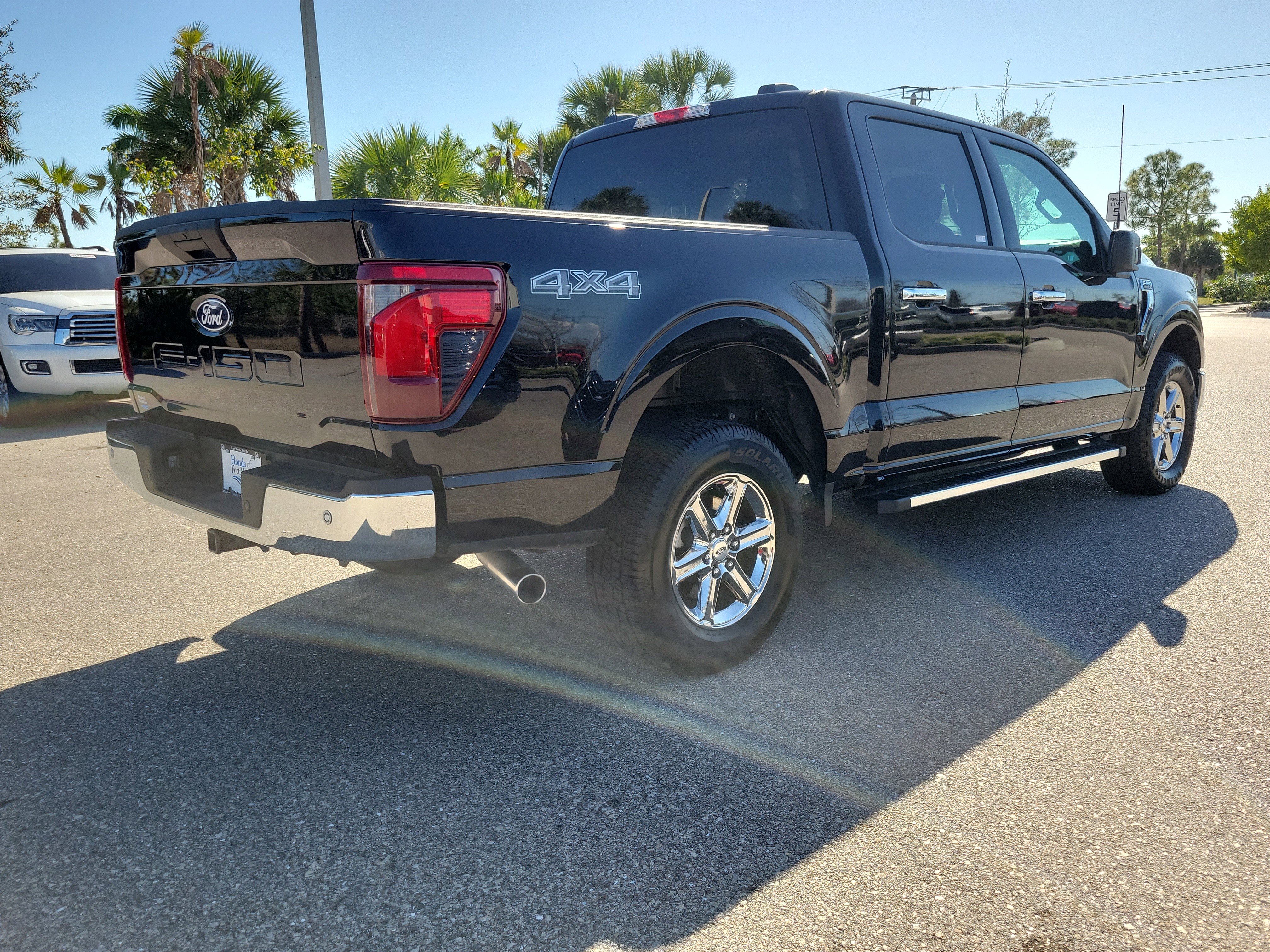 Used 2025 Ford F150 XLT w/ Equipment Group 301A Standard image 6