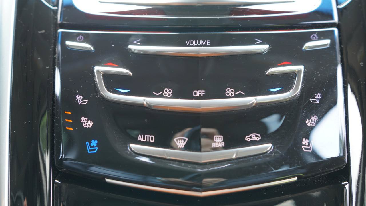 Used 2019 Cadillac Escalade ESV Luxury AWD/4WD image 71