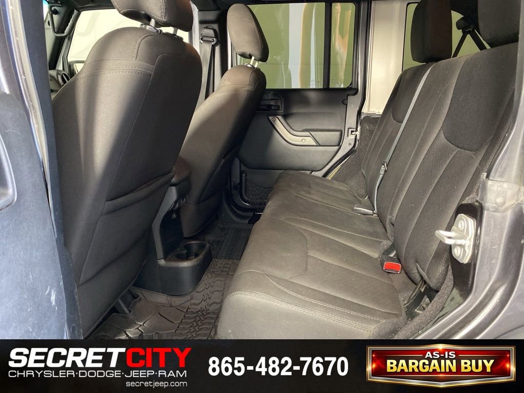 Used 2018 Jeep Wrangler Unlimited Sport S AWD/4WD image 25