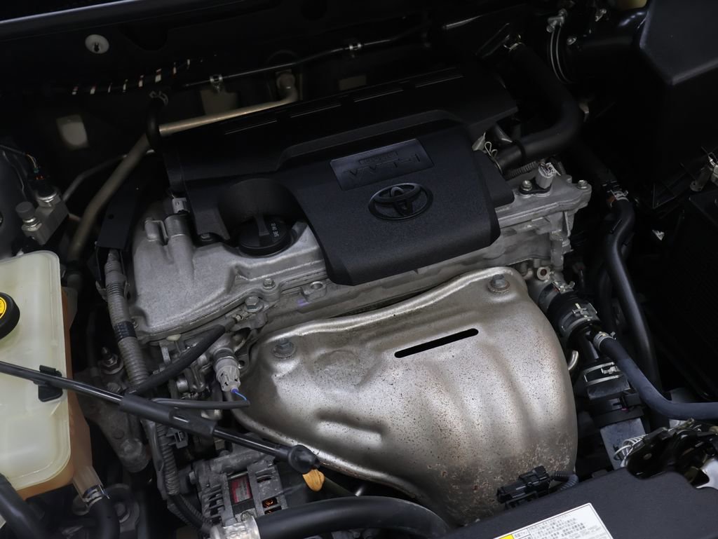 Used 2017 Toyota RAV4 Limited image 25