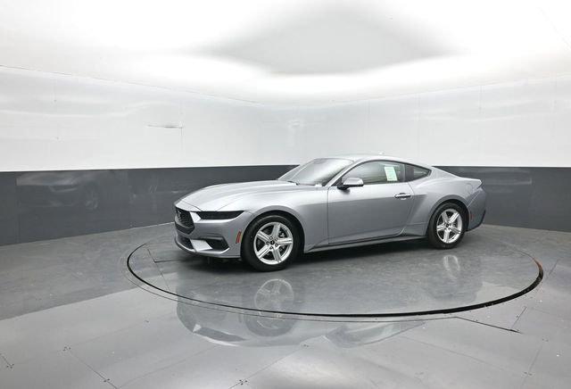 New 2026 Ford Mustang Coupe RWD image 4