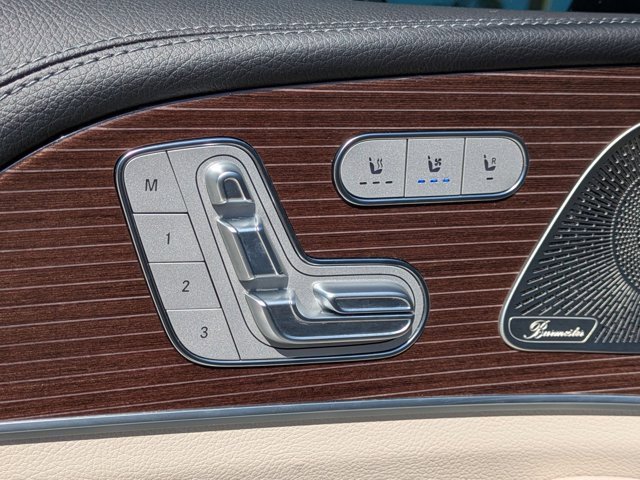 Used 2023 Mercedes-Benz GLS 580 4MATIC image 21