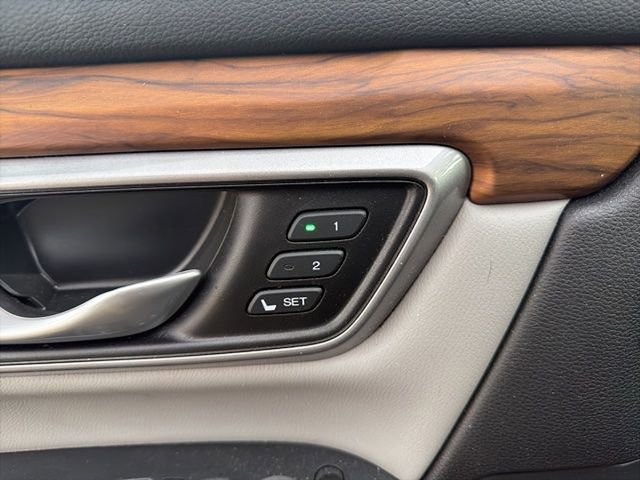 Used 2018 Honda CR-V EX-L image 9