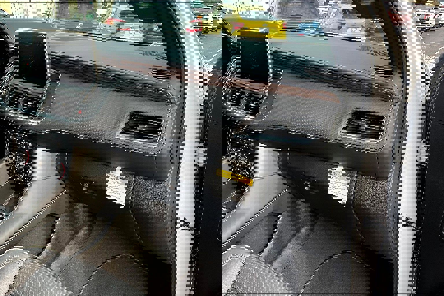 Used 2024 Chevrolet Tahoe Premier image 17