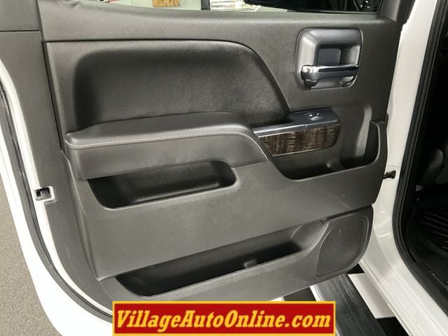 Used 2016 GMC Sierra 1500 Denali w/ Denali Ultimate Package AWD/4WD image 24