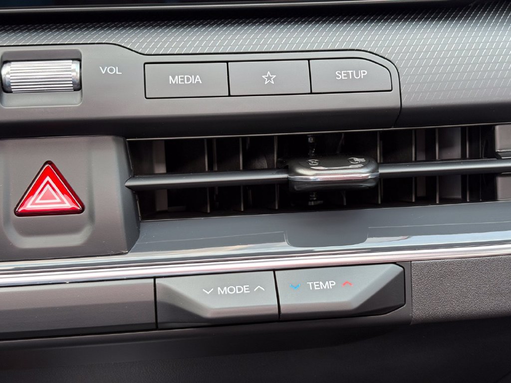 New 2026 Kia K4 GT-Line Turbo w/ GT-Line Premium Package FWD image 28