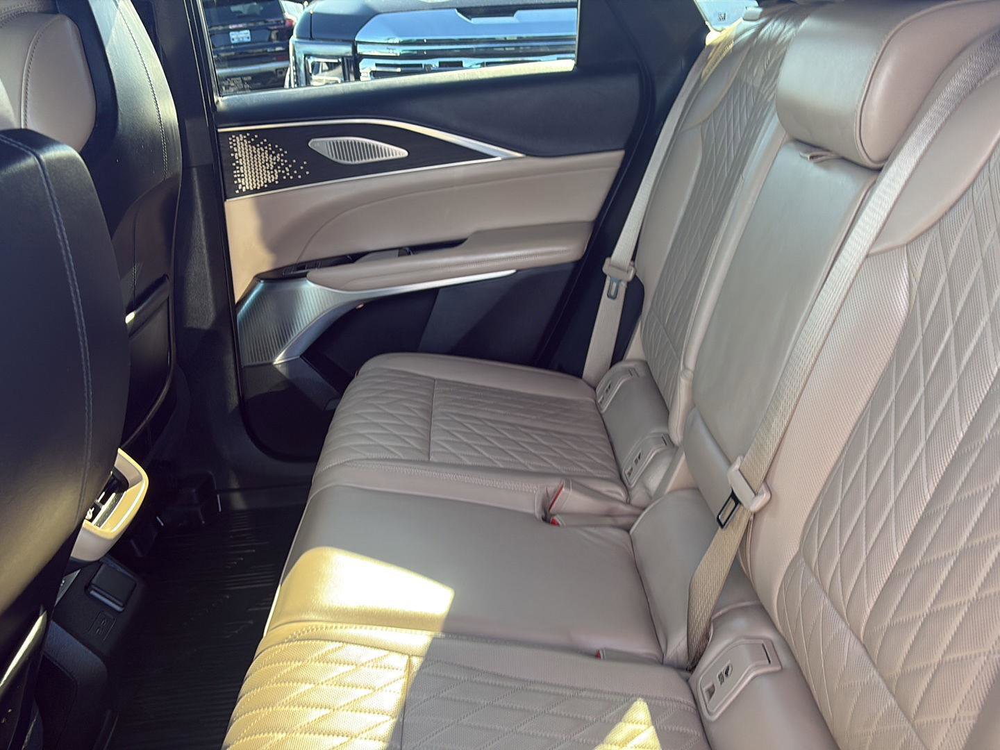 Used 2024 Cadillac Lyriq Sport w/ Nappa Leather Package image 23