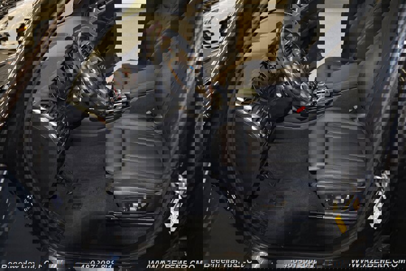 Used 2021 BMW X3 sDrive30i w/ Convenience Package image 14