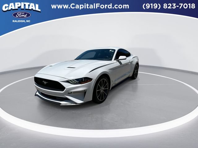 Used 2019 Ford Mustang Premium w/ Equipment Group 201A RWD image 4