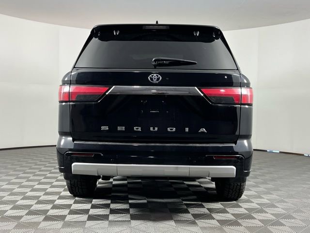 Used 2023 Toyota Sequoia Limited w/ TRD Off-Road Package image 9