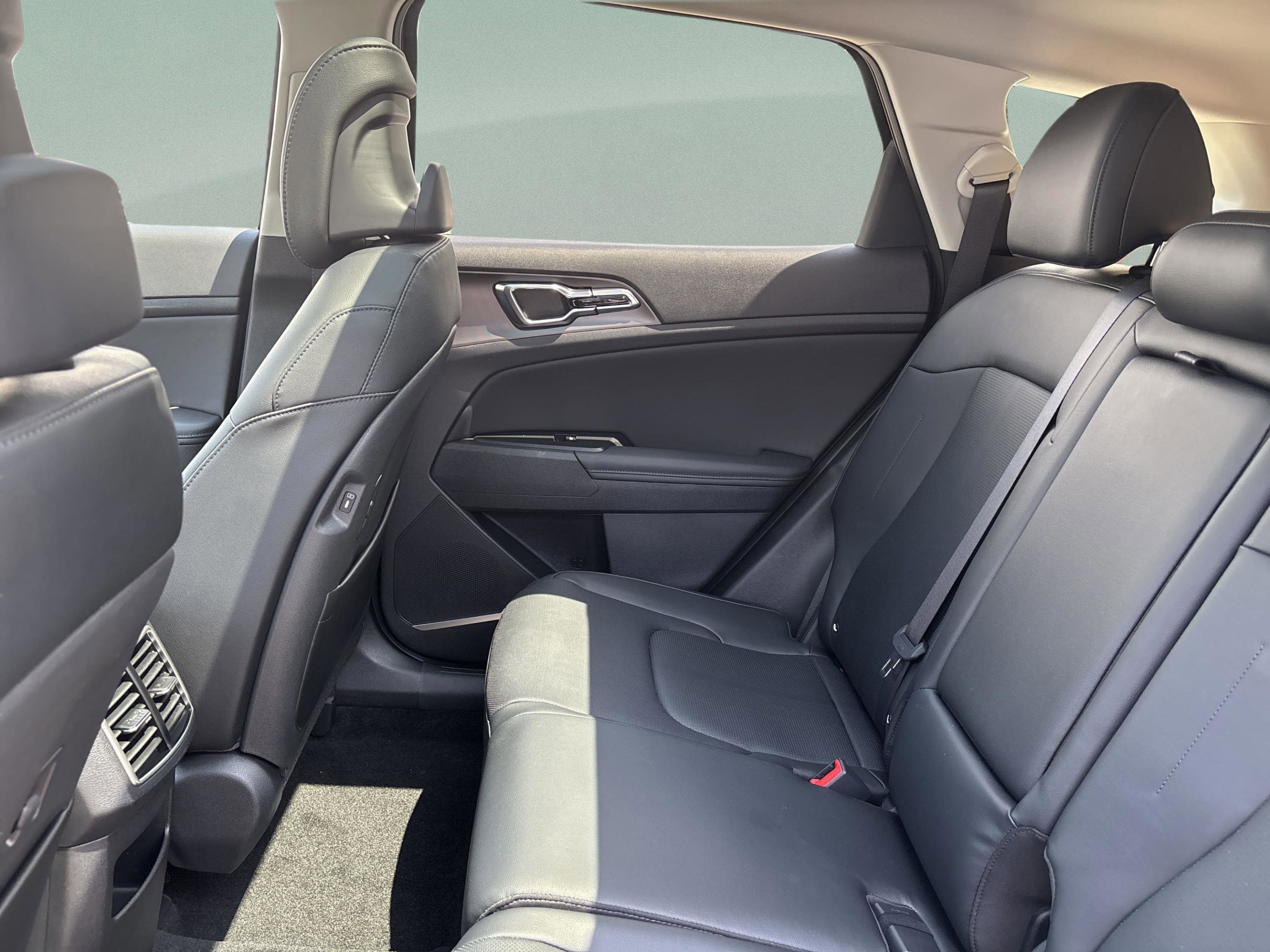 New 2026 Kia Sportage SX image 29