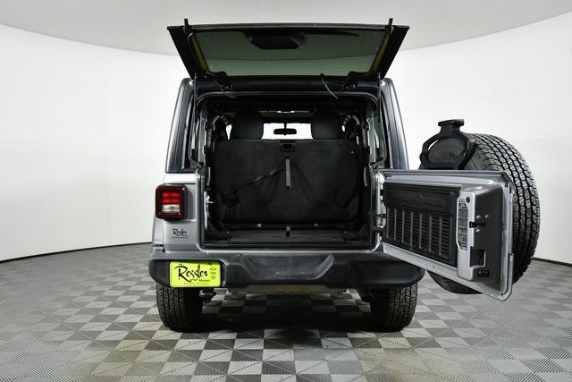 Used 2021 Jeep Wrangler Sport image 23