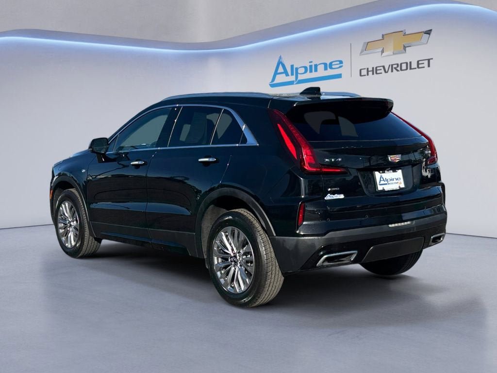 Used 2024 Cadillac XT4 Premium Luxury AWD/4WD image 3