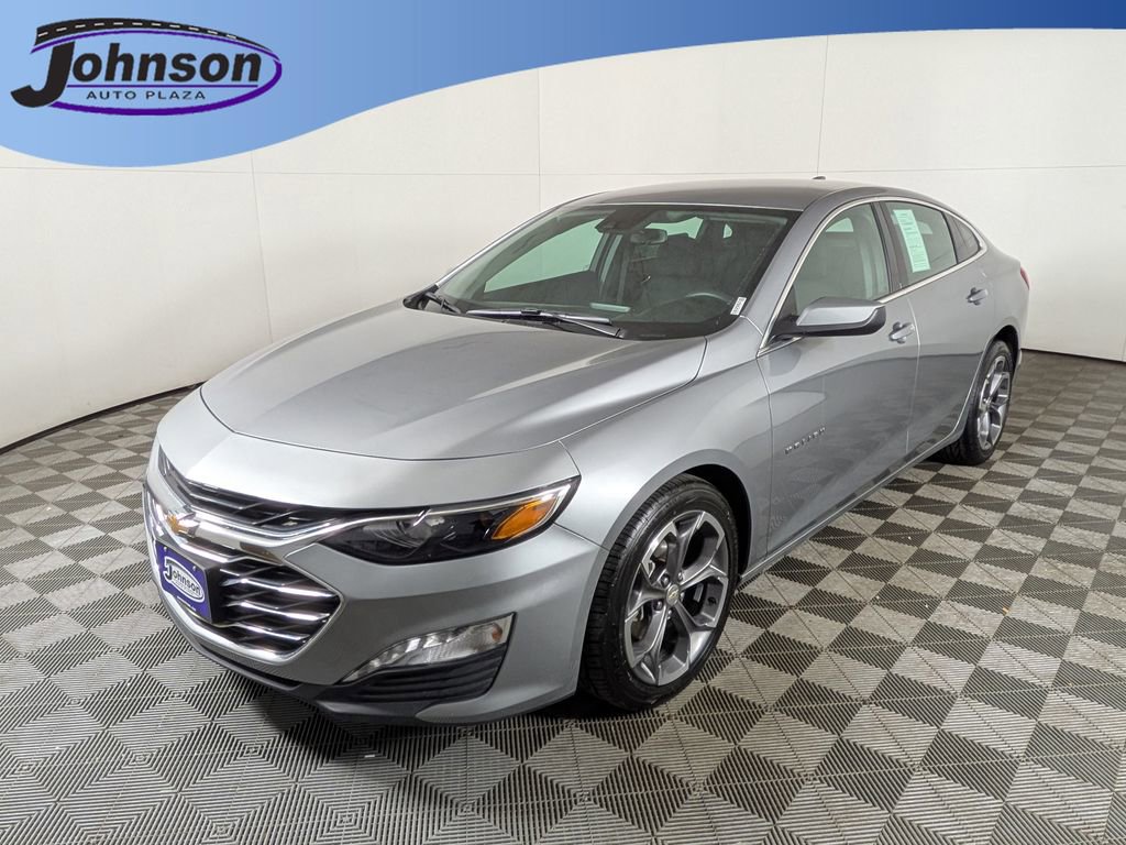 Used 2024 Chevrolet Malibu LT image 1