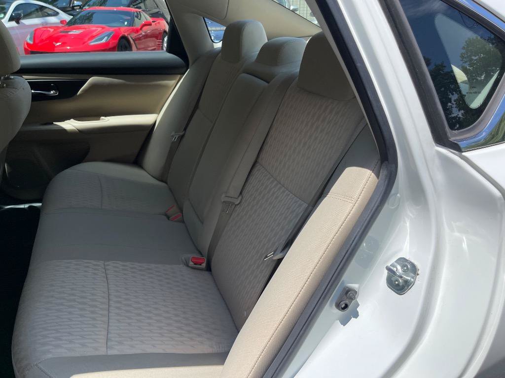 Used 2016 Nissan Altima 2.5 S w/ Power Driver Seat Package FWD image 30