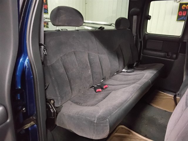 Used 2001 Chevrolet Silverado 1500 LS w/ Off-Road Chassis Pkg AWD/4WD image 14