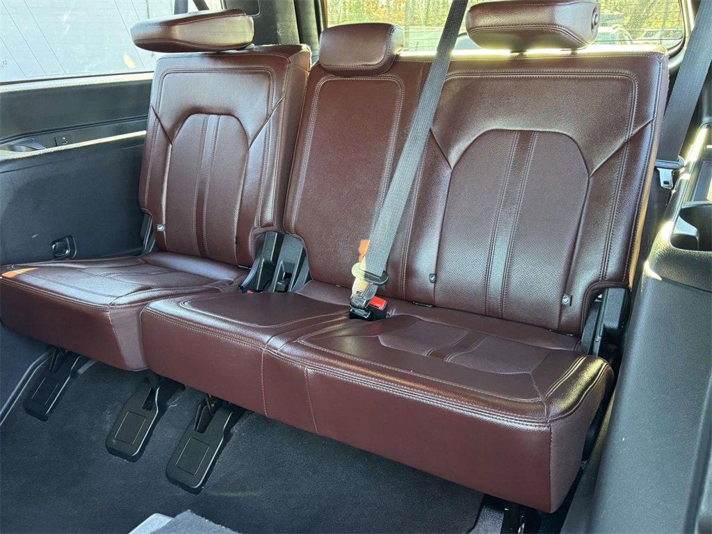 Used 2024 Ford Expedition Max Limited image 16