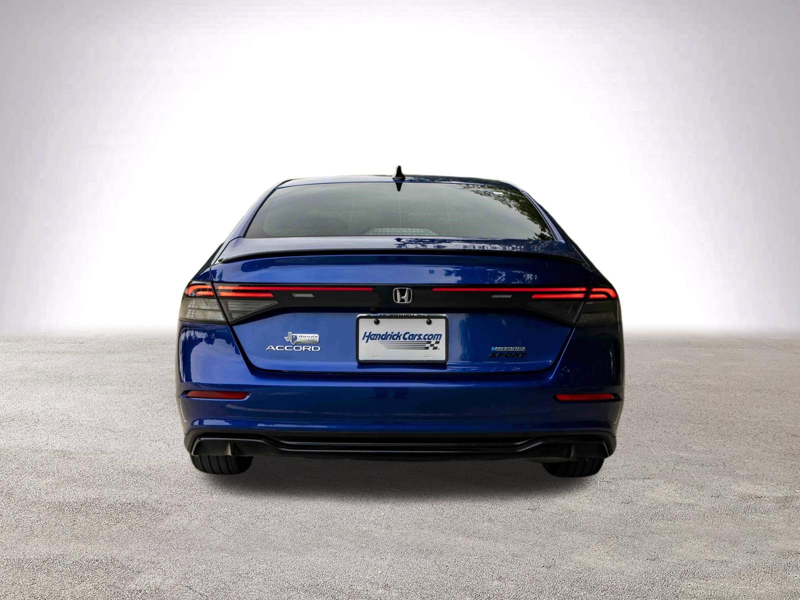 Used 2023 Honda Accord Sport image 8